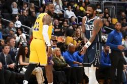 开云体育登录包含风云突变芝加哥公牛集结日扳平良机詹姆斯怒砍35分，转会期洛杉矶湖人战术微调直接炸裂的词条